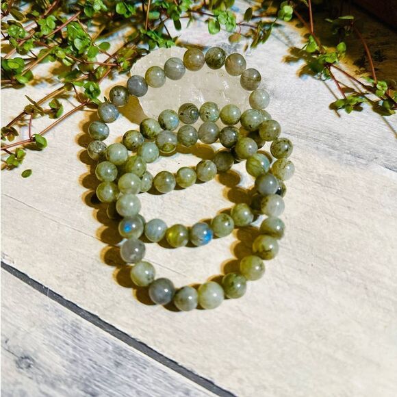 Natural Labradorite Beaded Stretch Bracelet - Picture 1 of 8